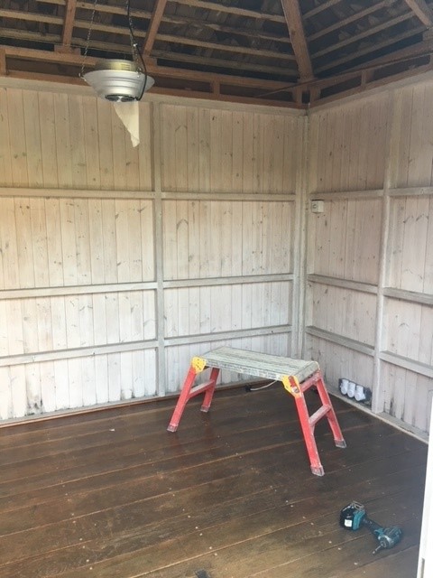 Summer House Before 8 (2)